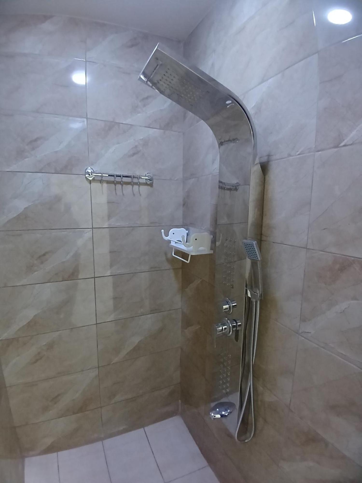 Dream House Hotel 杰拉什 外观 照片