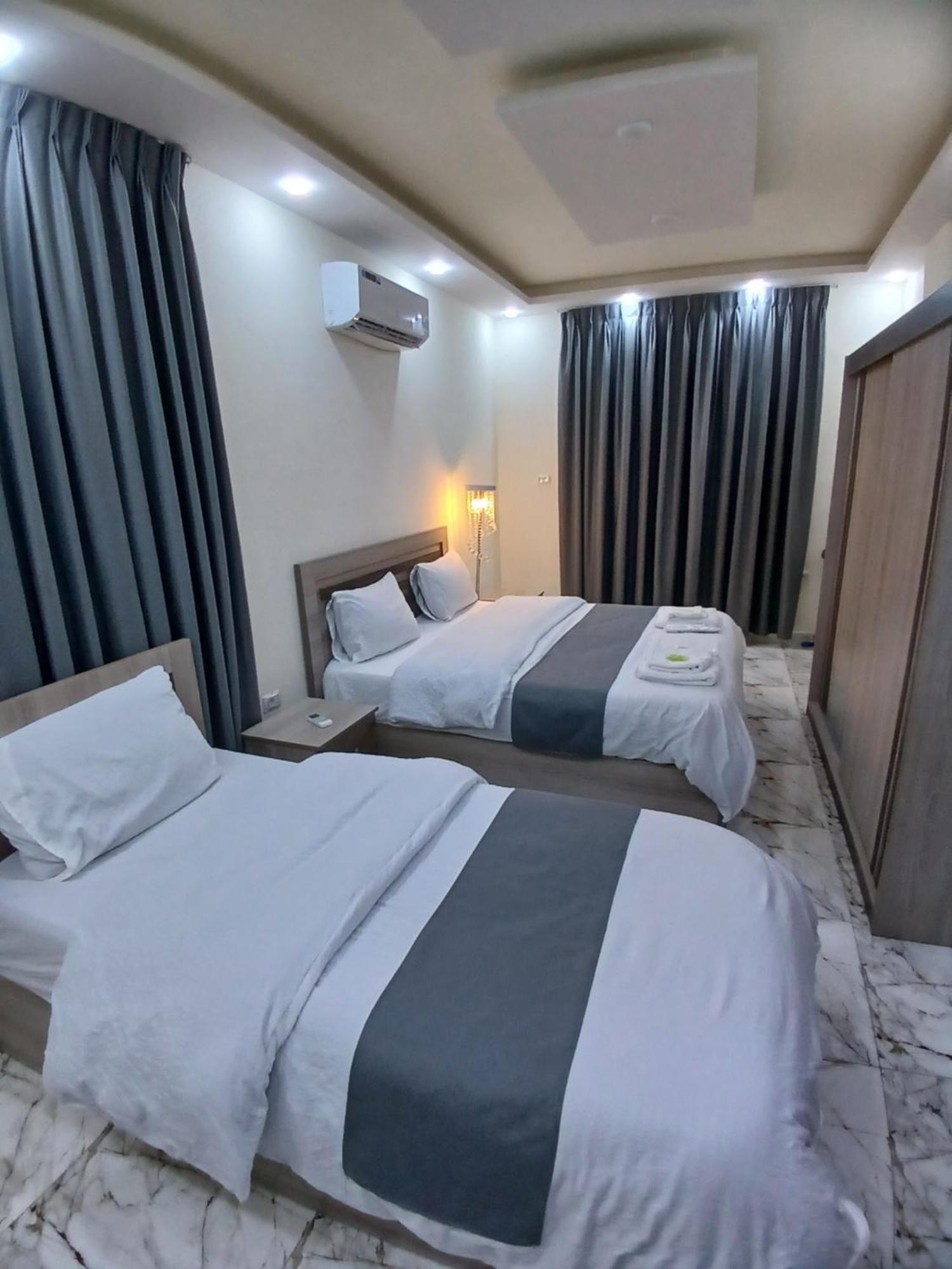 Dream House Hotel 杰拉什 外观 照片